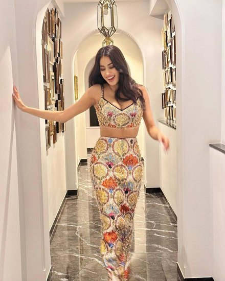 Janhvi Kapoor 2