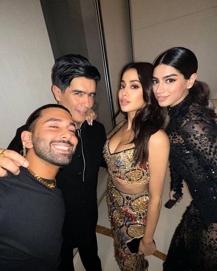 Janhvi Kapoor 6
