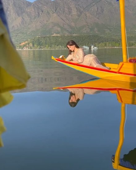 Elli Avram 5