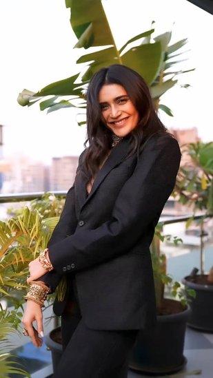 Karishma Tanna 8