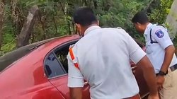 हैदराबाद में बेकाबू कार का कहर, तीन को रौंदा; वीडियो देख कांप जायेगी रूह