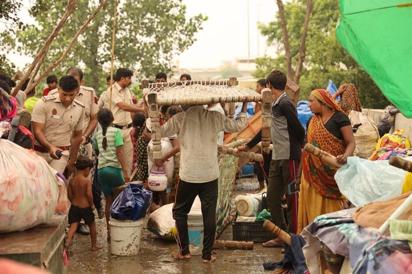 people affected farmers living near yamuna