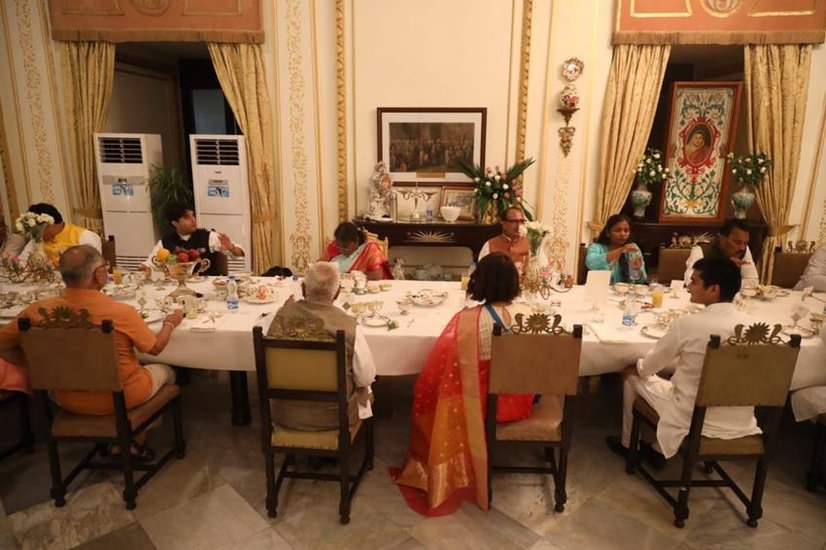 president lunch with jyotiraditya scindia family