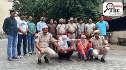 Solved Crime: दिल्ली में कलेक्शन एजेंट की हत्या कर फरार हो गए थे अपराधी, लाल रिक्शा और सफेद रूमाल की वजह से पकड़े गए