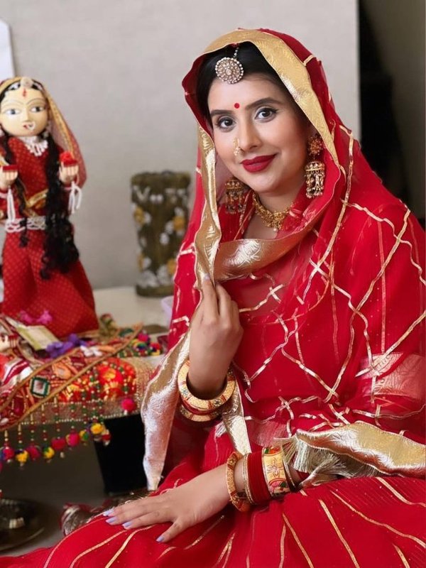 ASOPA CHARU - HARIYALI TEEJ LOOKS'