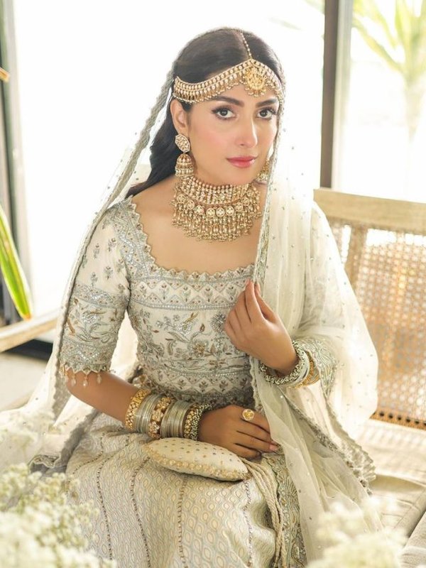 AYAAZ KHAN - PAKISTANI STARS