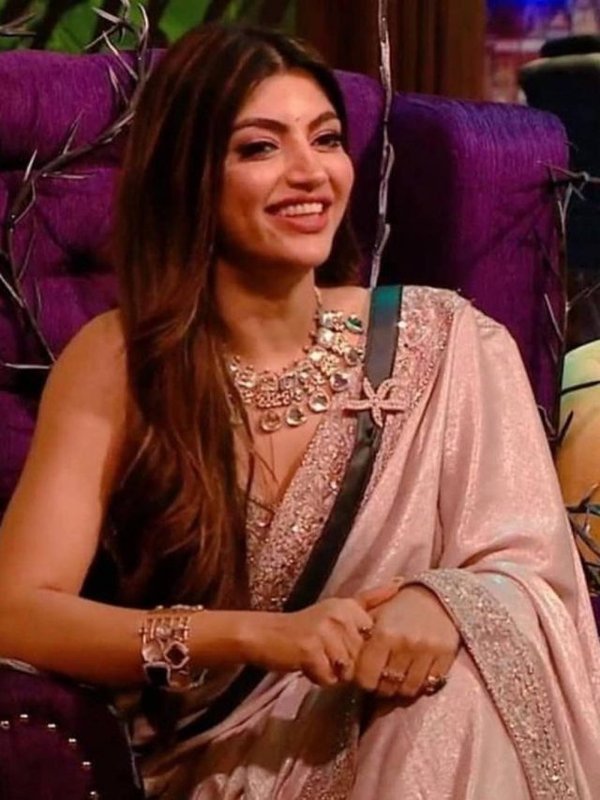 BIGG BOSS - AKANKSHA PURI