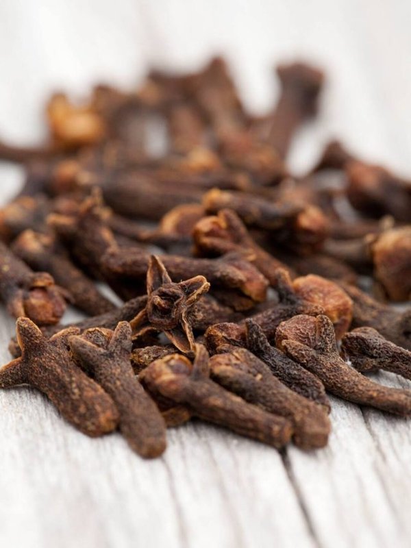 CLOVES BENEFITS OF EATING IN NIGHT