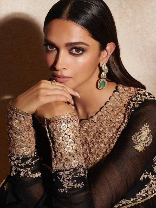 DEEPIKA PADUKONE