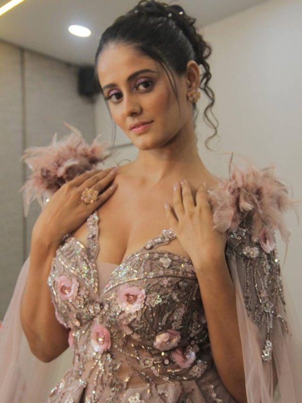 EKTA KAPOOR NAAGIN 7 ACTRESSES