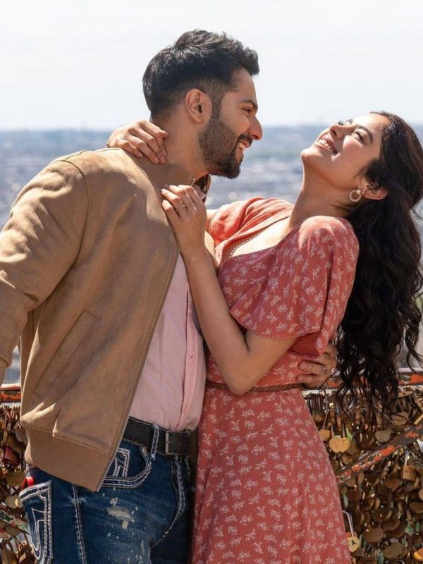 Jhanvi Kapoor s Bawaal look with Varun Dhawan (6)