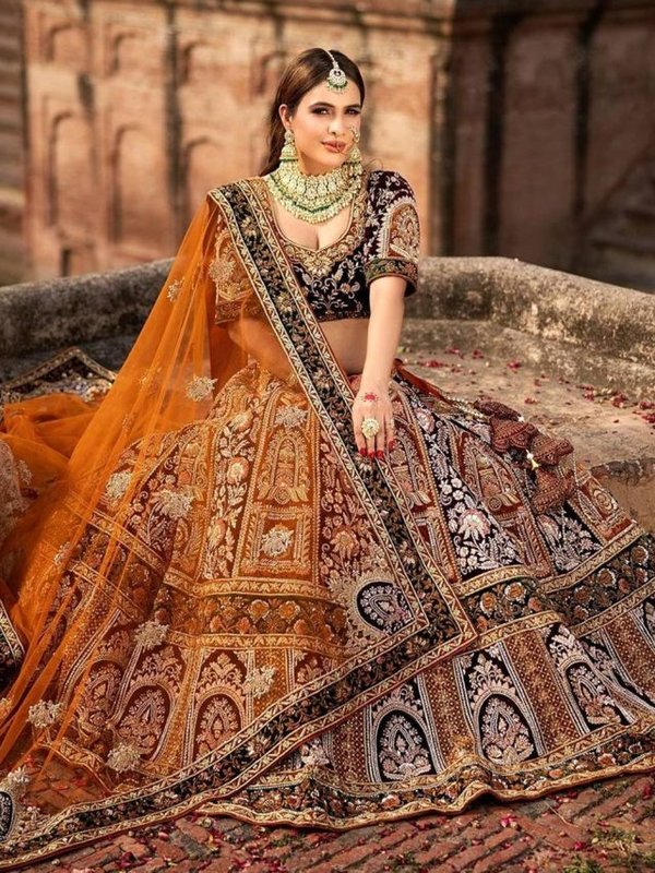 NEHA MALIK - BRIDAL LOOK