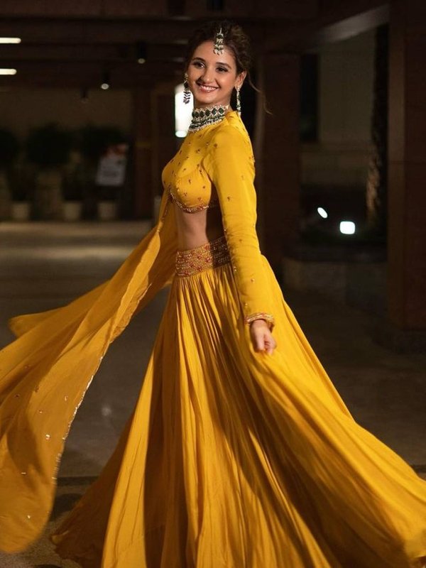 SHAKTI MOHAN - LEHENGA LOOK