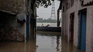 Delhi News | Delhi Flood Alert | Yamuna Water Level In Delhi