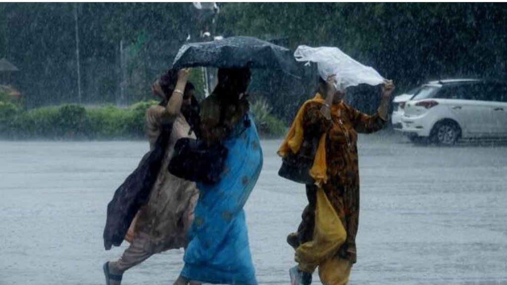 delhi rains | schools closed |