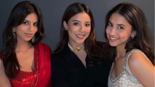 Suhana Khan looks very beautiful in traditional wear