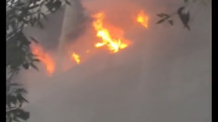 DELHI FIRE