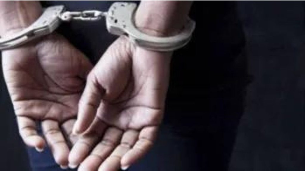 goons arrested| up police |