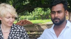 इंस्टाग्राम पर हुआ प्यार तो सात समुद्र पार कर बेटी के साथ झारखंड पहुंची महिला