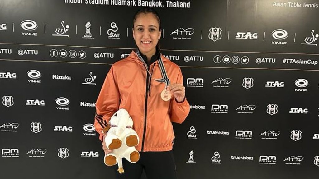 manika batra