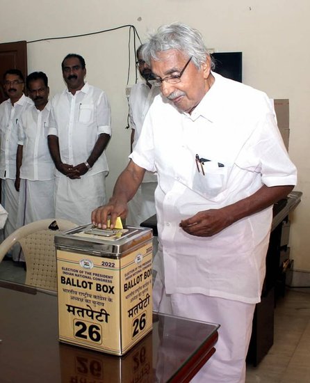 oommen chandy voting