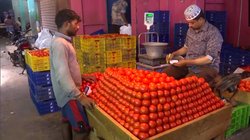 2 किलो टमाटर के लिए ‘गिरवी’ रखे बच्चे! कुछ यूं लगाया दुकानदार को चूना