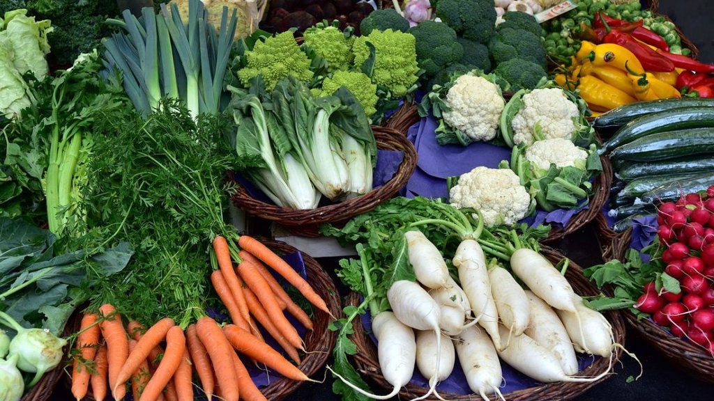 vegetables rich in purine,high purine vegetables,vegetables that are bad in uric acid,uric acid mein kya nahi khana chahie,high levels of uric acid,uric acid levels