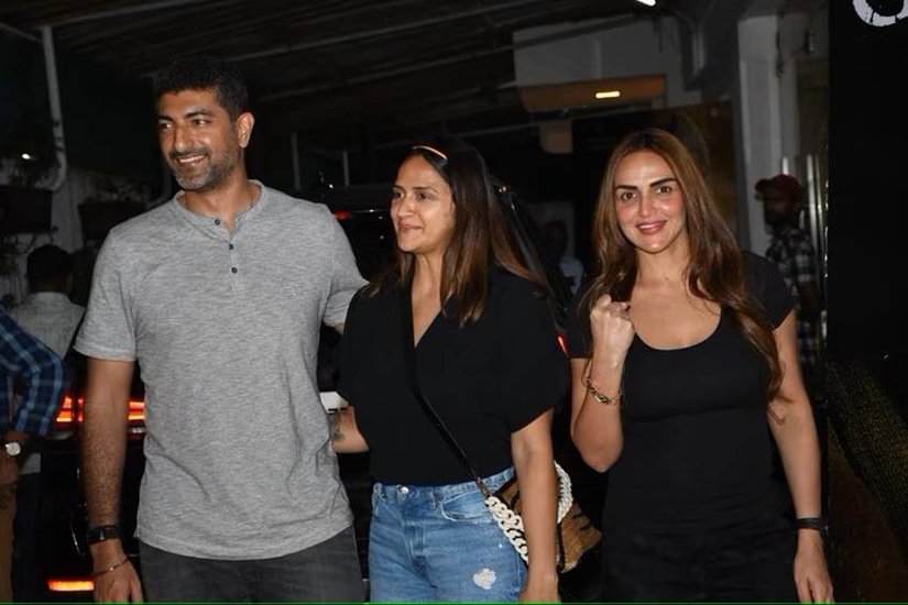 Esha and Aahna Deol