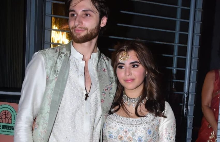Aaliyah Kashyap Romantic With Boyfriend
