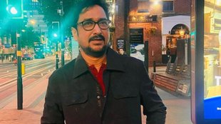 Bhojpuri Actor Sanjay Pandey Furious On AirIndia