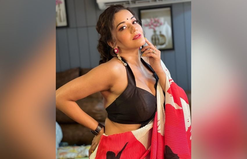 Bhojpuri Actress Monalisa Latest Pics