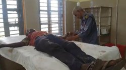 सिक्योरिटी गार्ड ने मरीज को लगाया इंजेक्शन! वायरल वीडियो पर लोग बोले-बिहार को भगवान ही बचाए