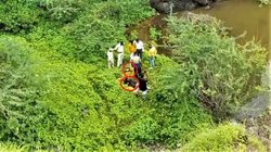 घरवालों से छिपकर ट्रिप पर गए कपल पहाड़ी से गिरे नीचे, सांपों और तेंदुओं के बीच बिताई पूरी रात, सुबह इस हाल में मिले