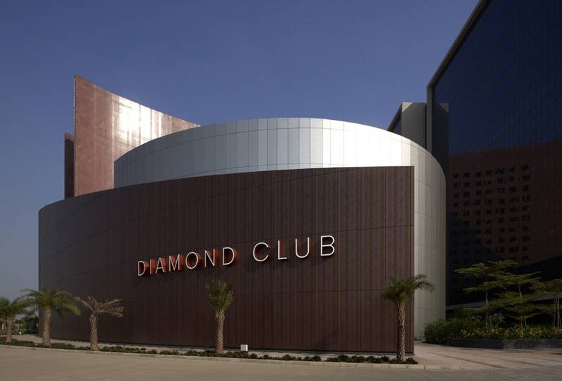  worlds largest office building in surat