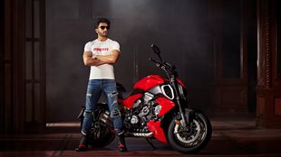 Ducati Diavel V4 Price । Ducati Diavel V4 Variant । Ducati Diavel V4 Engine Specification । Ducati Diavel V4 Ranveer Singh