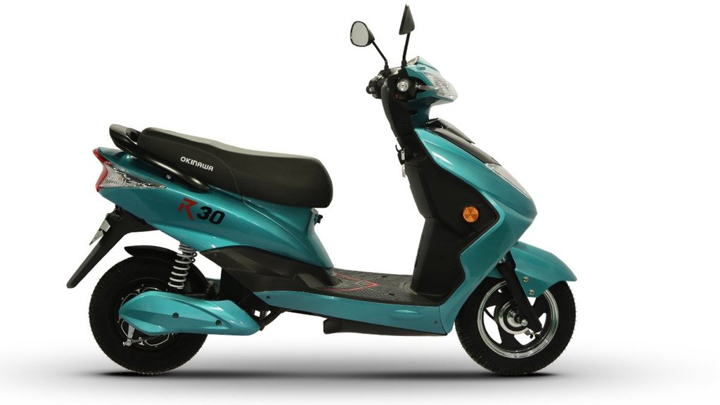 Okinawa R30 Price । Okinawa R30 Range । Okinawa R30 Features । EV Buying Guide । Electric Scooter Buying Guide