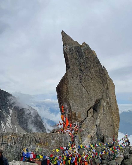 Himanshi Khurana lord Shiva