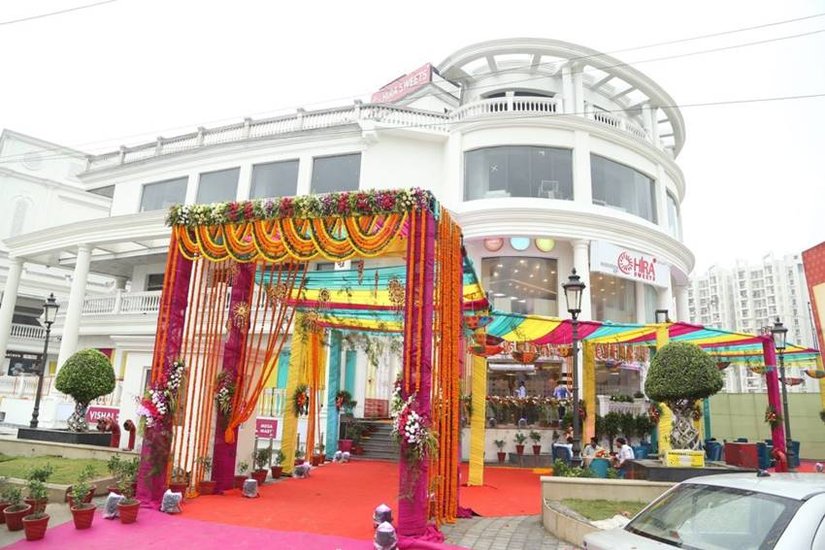 hira sweets indirapuram