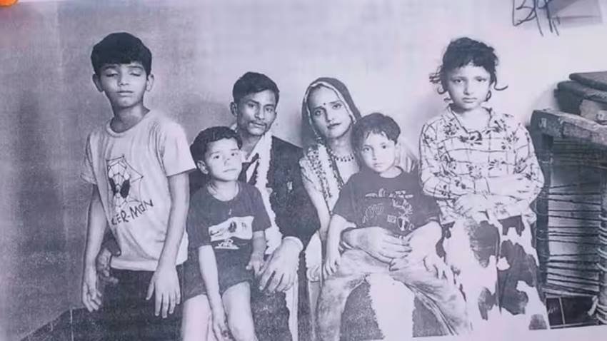 Seema Sachin family photos