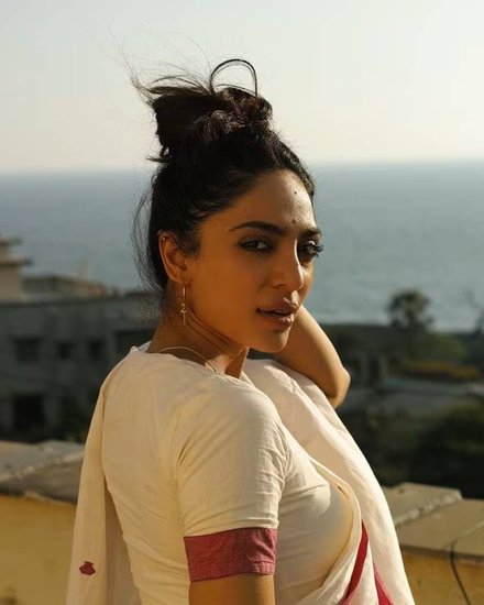 Shobhita Dhulipala affairs