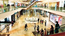GIP Mall: बिकने को तैयार है कर्ज में डूबा GIP मॉल, एक वक्त था देश के सबसे बड़े मॉल का टैग