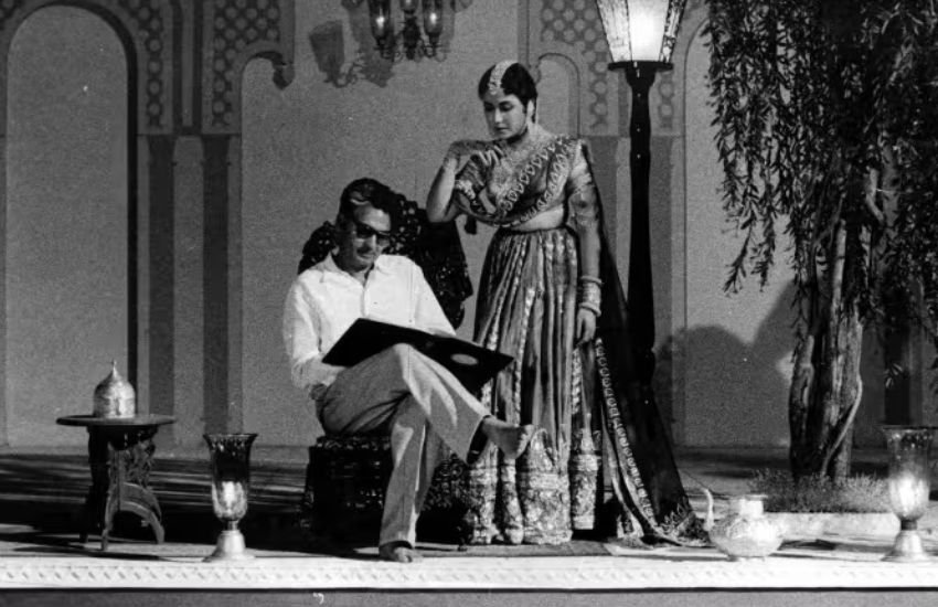 Meena Kumari love life