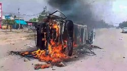 Jansatta Editorial : पर्व-त्योहारों पर क्यों हो रही हिंसा? प्रशासन की विफलता कुछ और है इसके पीछे की वजह