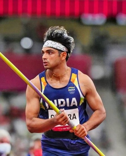 neeraj javelin throw