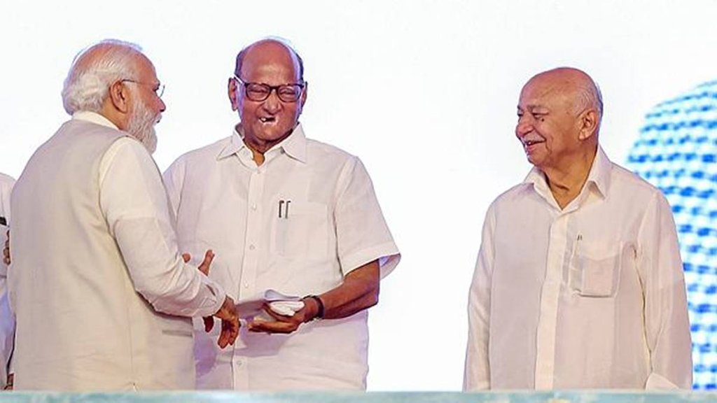 PM Modi | Sharad pawar | NCP | Opposition Alliance | Tilak Smarak Puruskar