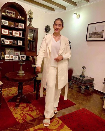 Manisha Koirala Family