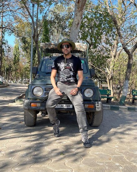Ayushmann Khurrana House and Cars Collection