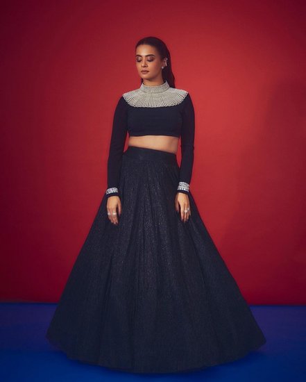 Surveen Chawla in black lehenga