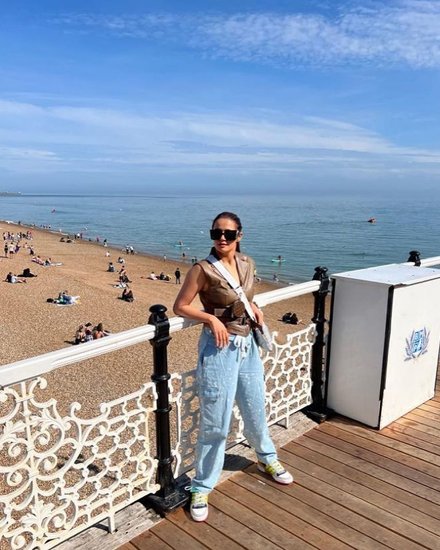 surveen chawla daughte