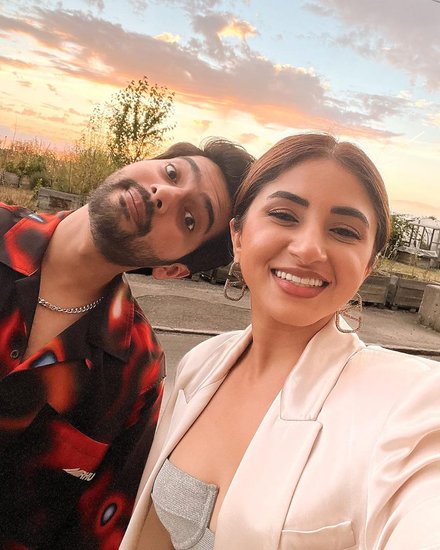 armaan malik and aashna shroff engagement